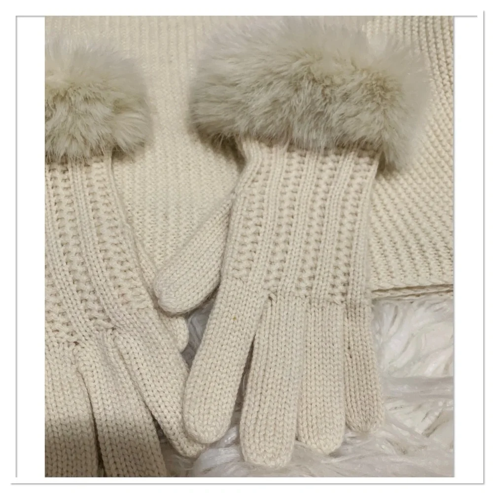RH Cashmere Wool Scarf And Gloves With Ultra Faux Fur Trim Ivory One Size